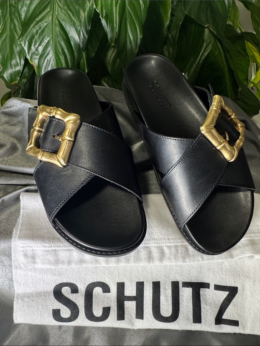 Schultz Enola Black Leather Sandal/Slide with Gold Tone Buckle - Size 5B - EU 26